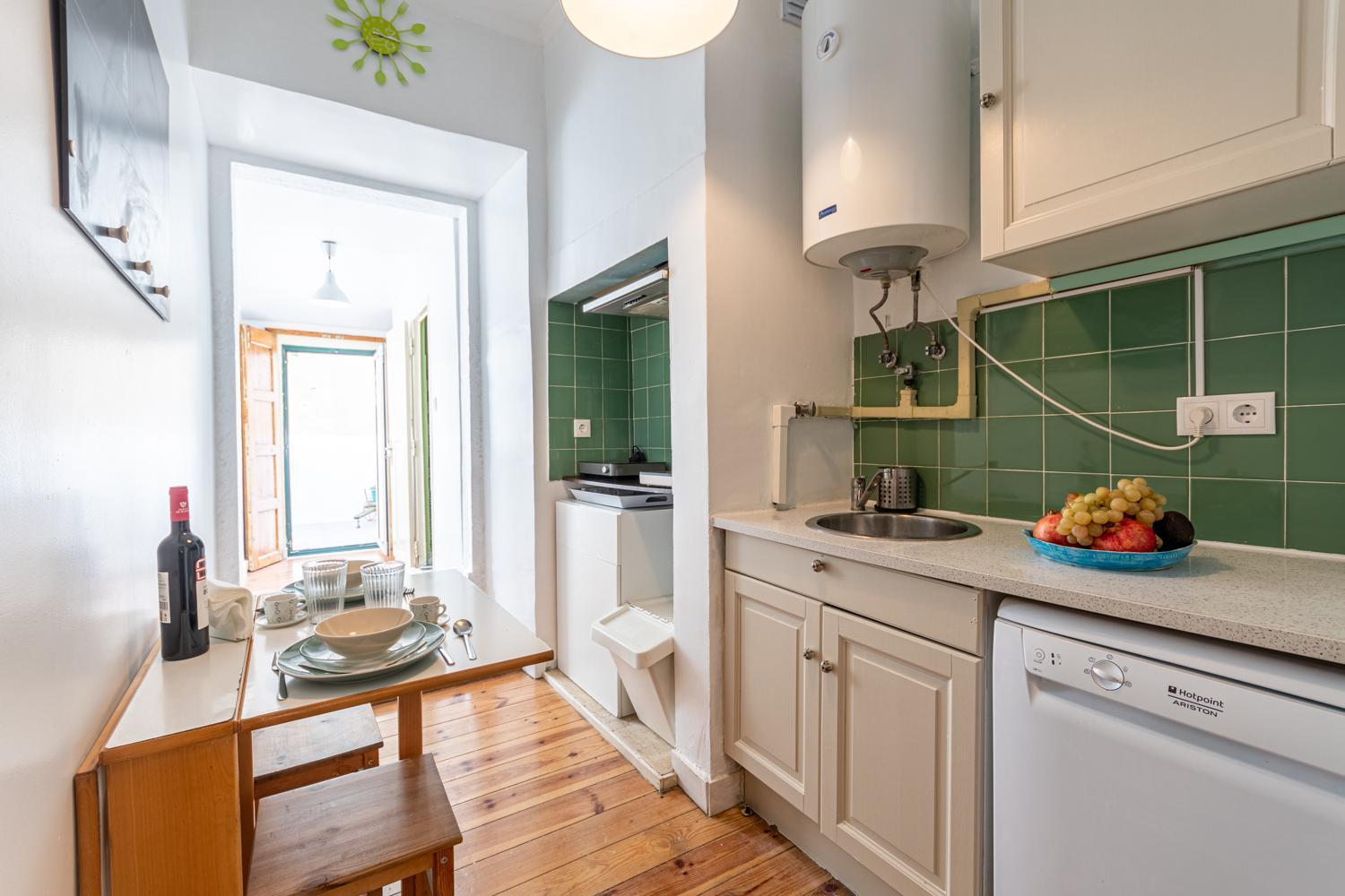 Spacious Apartment With Terrace At Graca Lisboa المظهر الخارجي الصورة